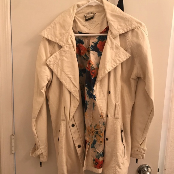 Jacket - Picture 1 of 2